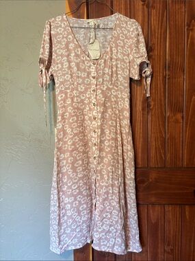 Hem & Thread Pink Floral Button-Front Midi Dress